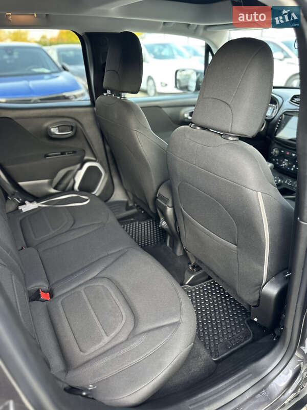 Внедорожник / Кроссовер Jeep Renegade 2018 в Ивано-Франковске