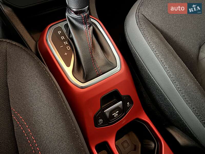 Позашляховик / Кросовер Jeep Renegade 2021 в Одесі фото 17 Позашляховик / Кросовер Jeep Renegade 2021 в Одесі