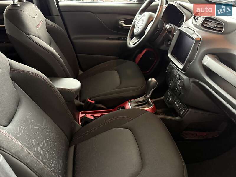 Позашляховик / Кросовер Jeep Renegade 2021 в Одесі фото 21 Позашляховик / Кросовер Jeep Renegade 2021 в Одесі