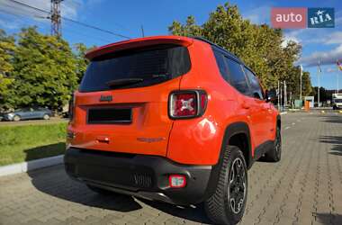 Внедорожник / Кроссовер Jeep Renegade 2018 в 