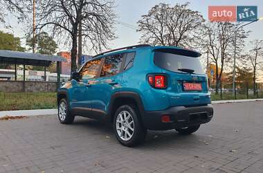 Внедорожник / Кроссовер Jeep Renegade 2021 в 
