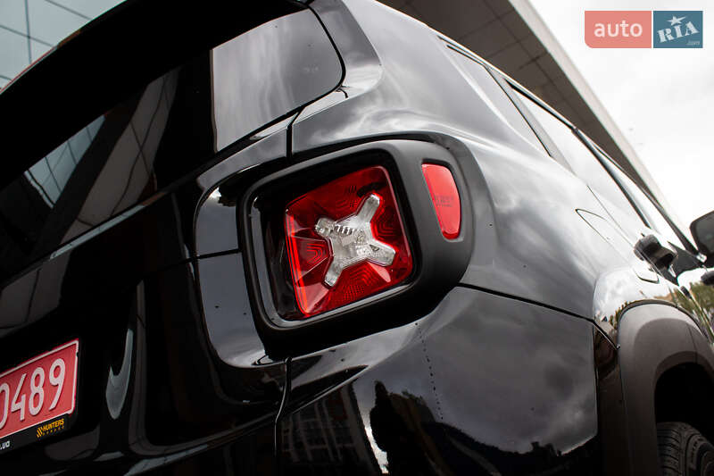 Позашляховик / Кросовер Jeep Renegade 2019 в Києві фото 36 Позашляховик / Кросовер Jeep Renegade 2019 в Києві