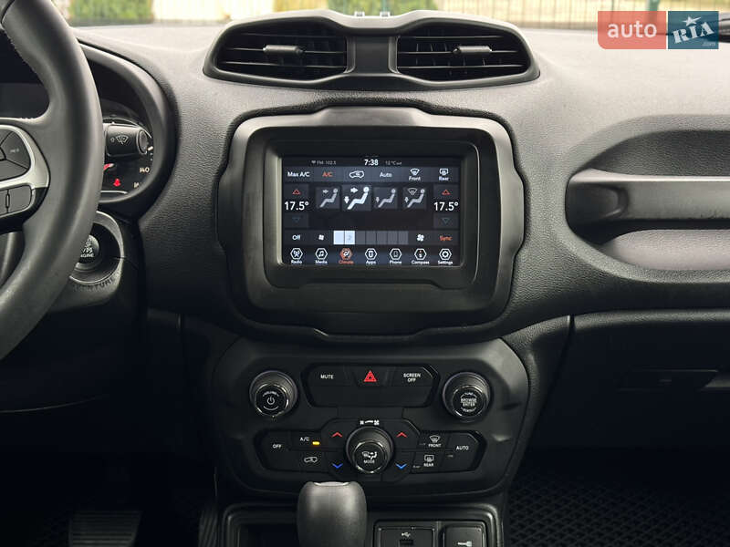 Позашляховик / Кросовер Jeep Renegade 2019 в Києві