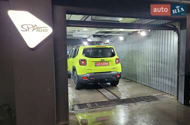 Внедорожник / Кроссовер Jeep Renegade 2017 в 