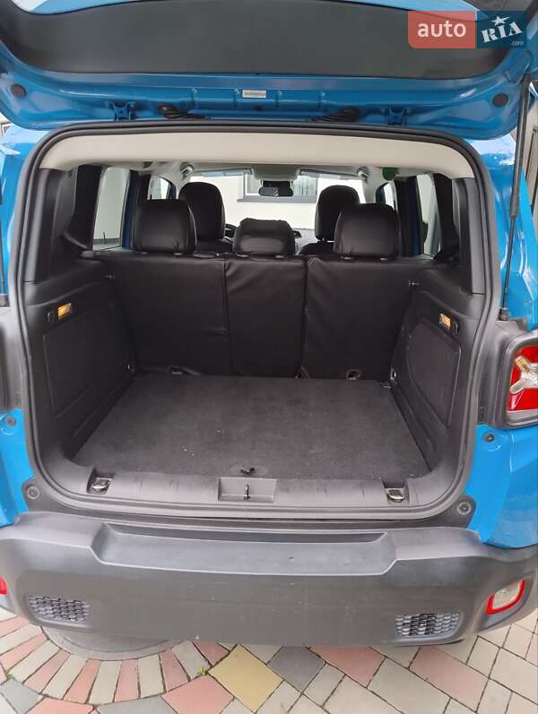 Внедорожник / Кроссовер Jeep Renegade 2015 в Луцке фото 9 Внедорожник / Кроссовер Jeep Renegade 2015 в Луцке