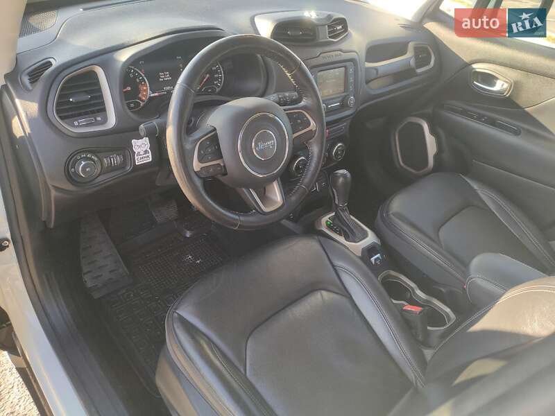 Позашляховик / Кросовер Jeep Renegade 2017 в Львові