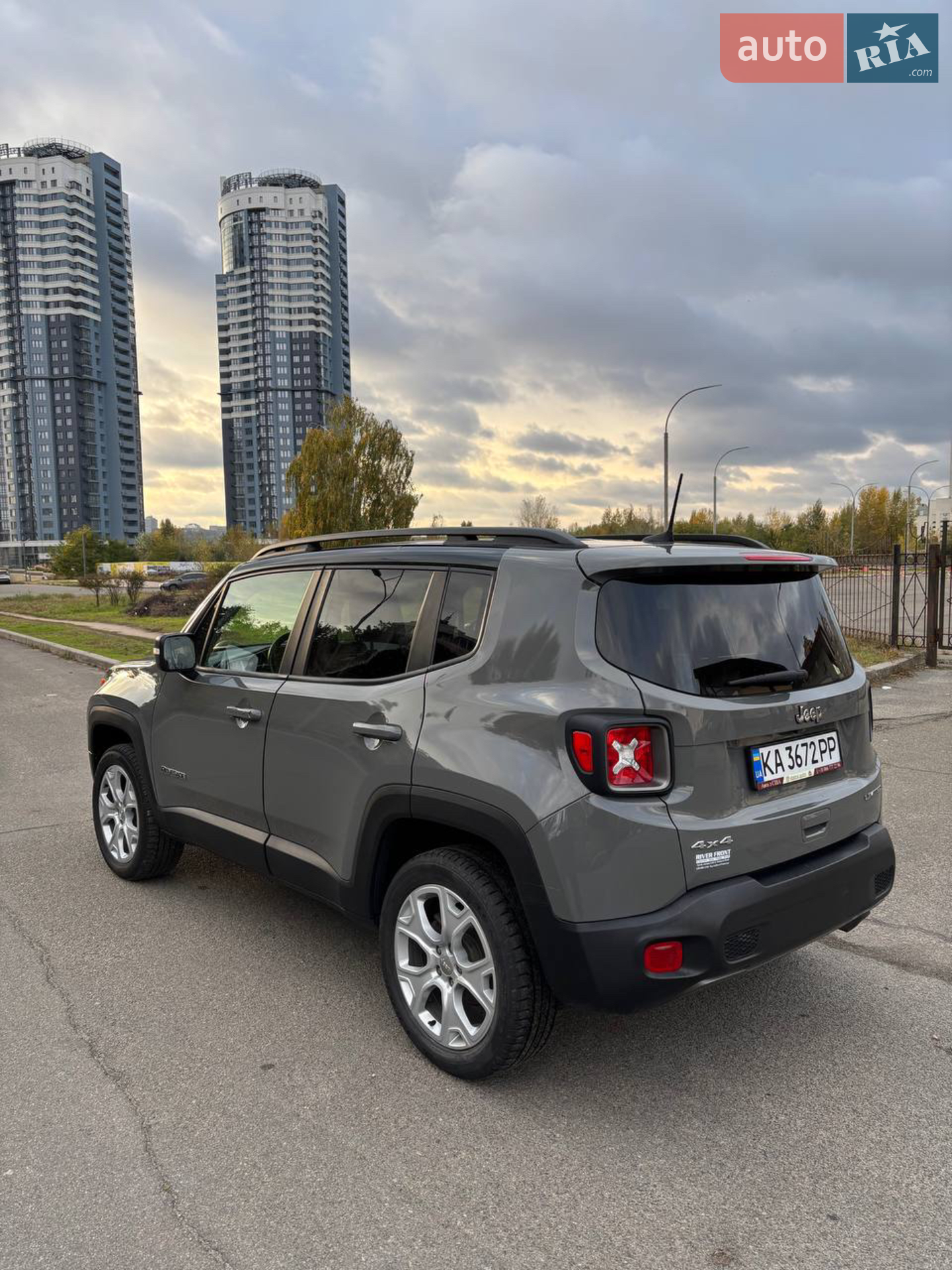 2020 Jeep Renegade - мініатюра 5