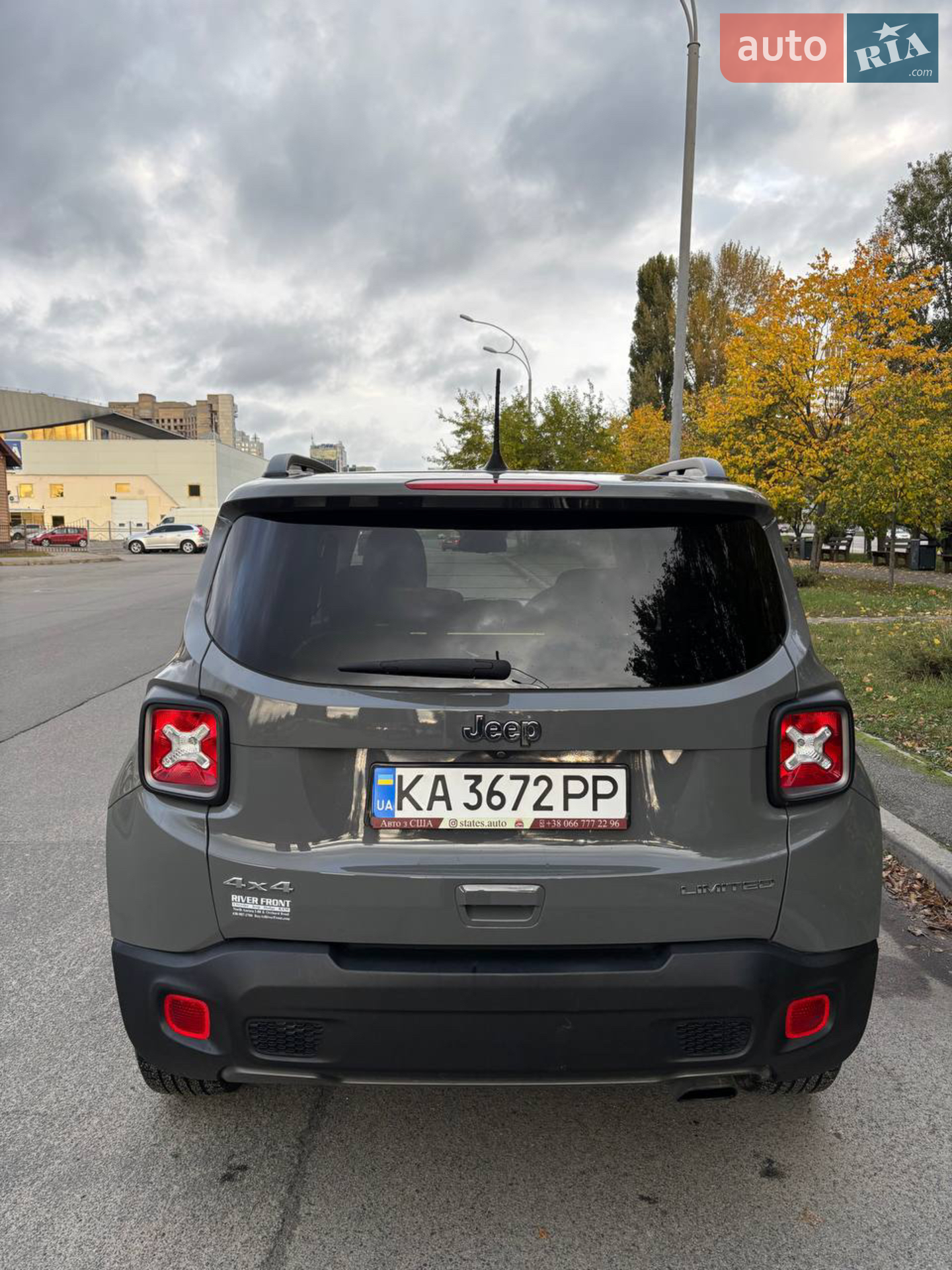 2020 Jeep Renegade - мініатюра 11