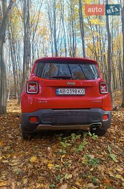 Позашляховик / Кросовер Jeep Renegade 2015 в Бару