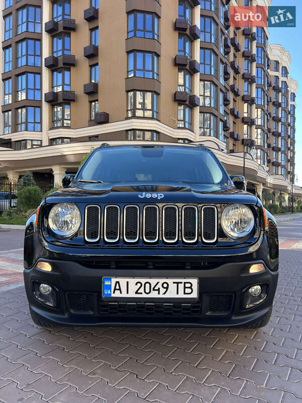Позашляховик / Кросовер Jeep Renegade 2016 в Києві