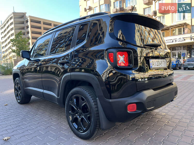 Позашляховик / Кросовер Jeep Renegade 2016 в Києві