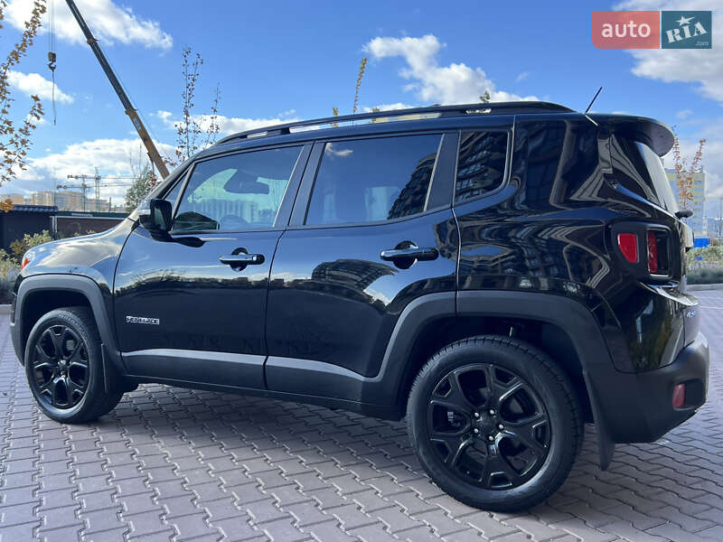 Позашляховик / Кросовер Jeep Renegade 2016 в Києві