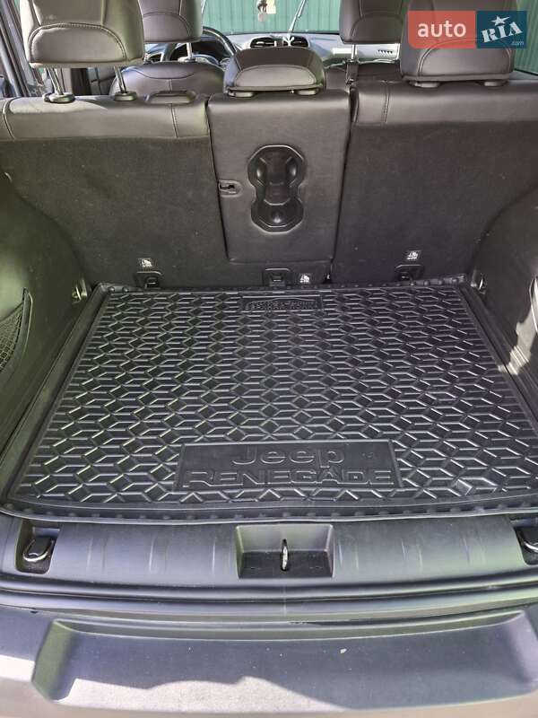Позашляховик / Кросовер Jeep Renegade 2016 в Новодністровську фото 21 Позашляховик / Кросовер Jeep Renegade 2016 в Новодністровську