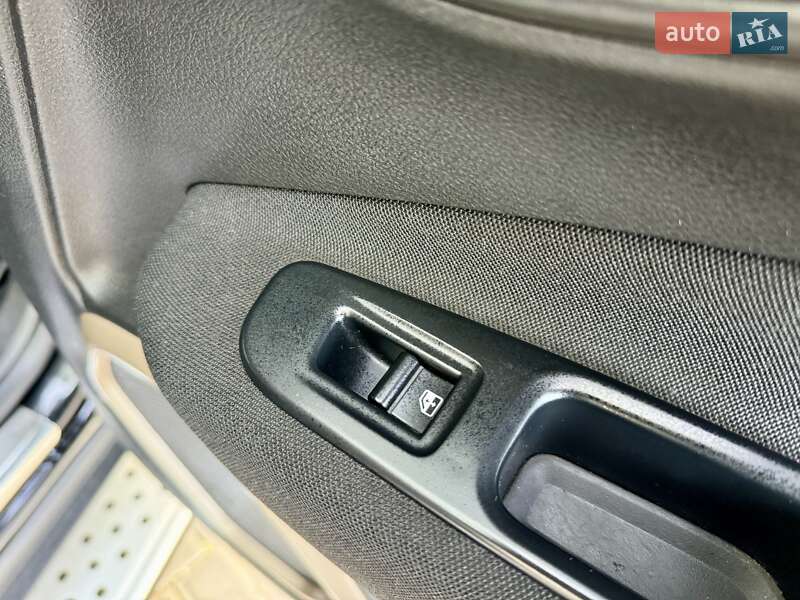 Позашляховик / Кросовер Jeep Renegade 2015 в Одесі фото 55 Позашляховик / Кросовер Jeep Renegade 2015 в Одесі