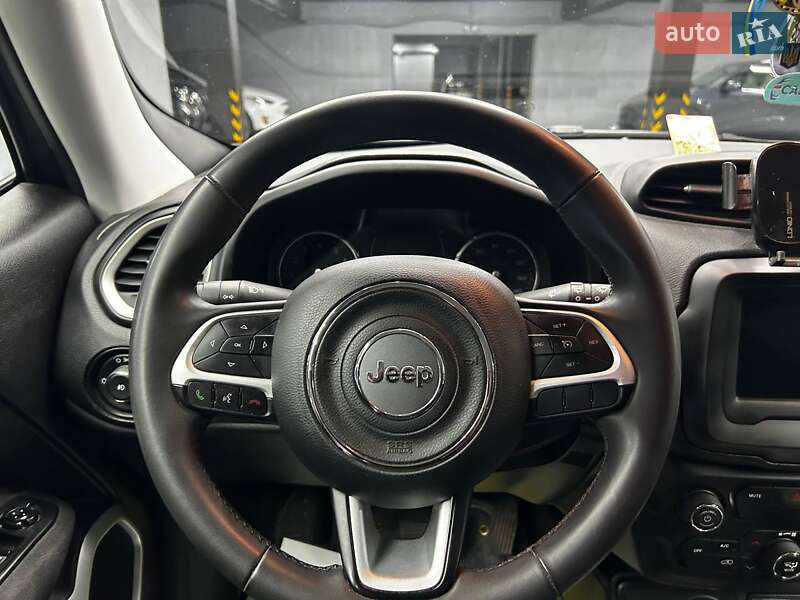 Внедорожник / Кроссовер Jeep Renegade 2018 в Черновцах