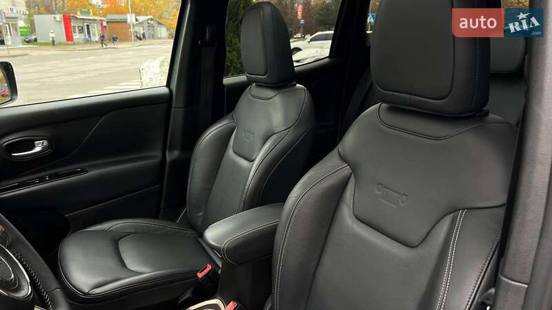 Позашляховик / Кросовер Jeep Renegade 2017 в Львові