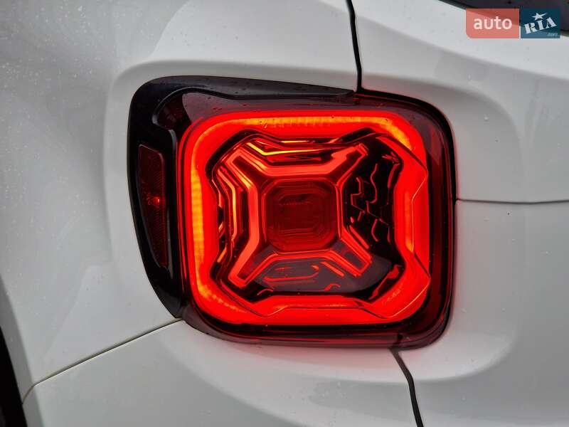 Внедорожник / Кроссовер Jeep Renegade 2020 в Сумах