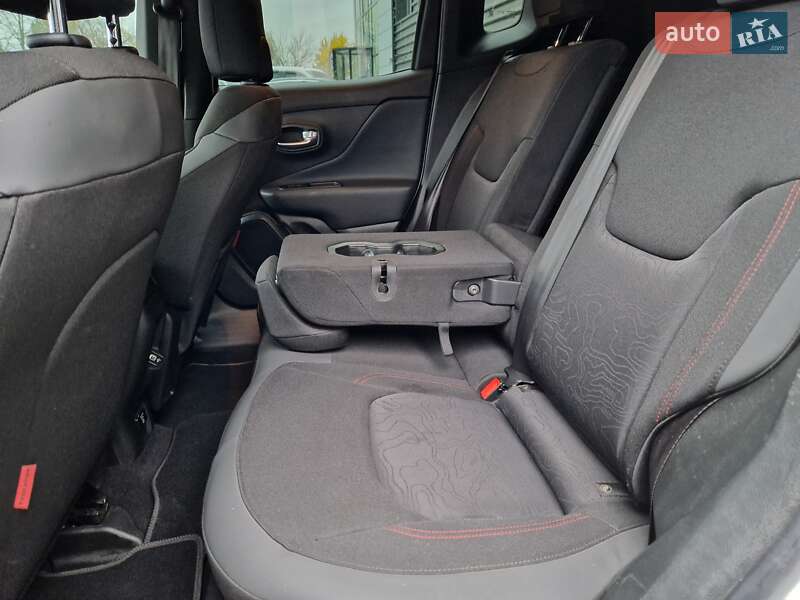 Внедорожник / Кроссовер Jeep Renegade 2020 в Сумах