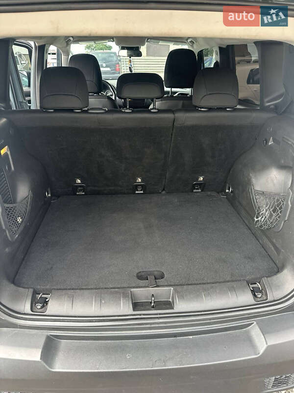 Внедорожник / Кроссовер Jeep Renegade 2018 в Киеве