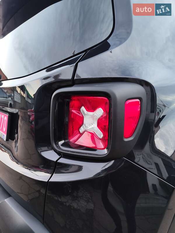 Внедорожник / Кроссовер Jeep Renegade 2016 в Чернигове фото 19 Внедорожник / Кроссовер Jeep Renegade 2016 в Чернигове