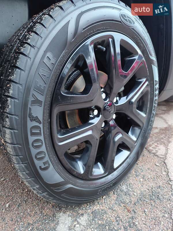 Внедорожник / Кроссовер Jeep Renegade 2016 в Чернигове фото 46 Внедорожник / Кроссовер Jeep Renegade 2016 в Чернигове