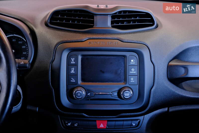 Позашляховик / Кросовер Jeep Renegade 2017 в Одесі