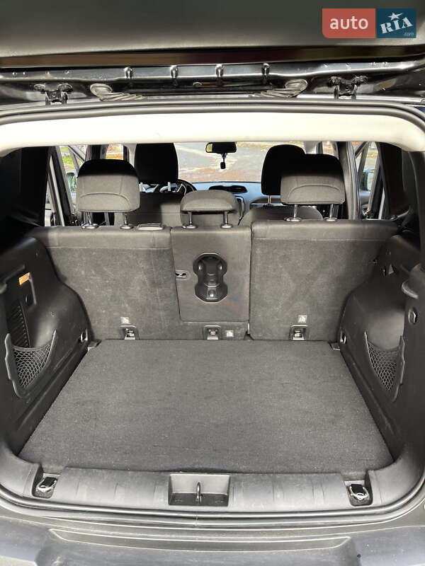 Позашляховик / Кросовер Jeep Renegade 2019 в Чернівцях фото 13 Позашляховик / Кросовер Jeep Renegade 2019 в Чернівцях