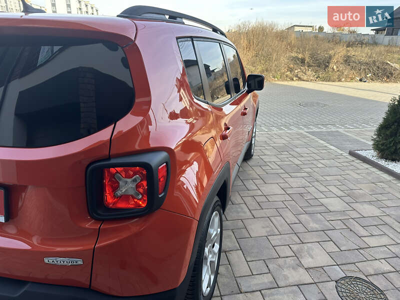 Внедорожник / Кроссовер Jeep Renegade 2016 в Черновцах фото 6 Внедорожник / Кроссовер Jeep Renegade 2016 в Черновцах