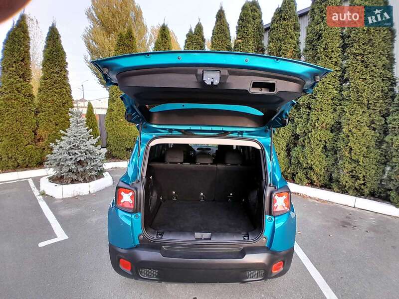 Внедорожник / Кроссовер Jeep Renegade 2019 в Киеве