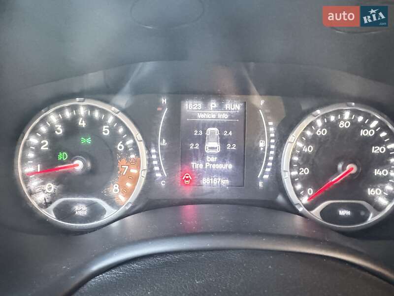 Внедорожник / Кроссовер Jeep Renegade 2017 в Калуше фото 4 Внедорожник / Кроссовер Jeep Renegade 2017 в Калуше