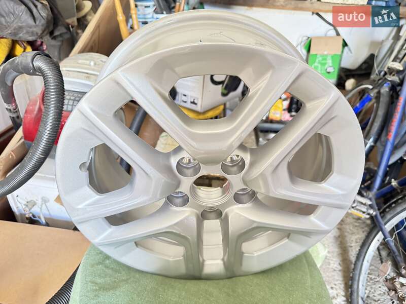 Внедорожник / Кроссовер Jeep Renegade 2017 в Калуше фото 10 Внедорожник / Кроссовер Jeep Renegade 2017 в Калуше