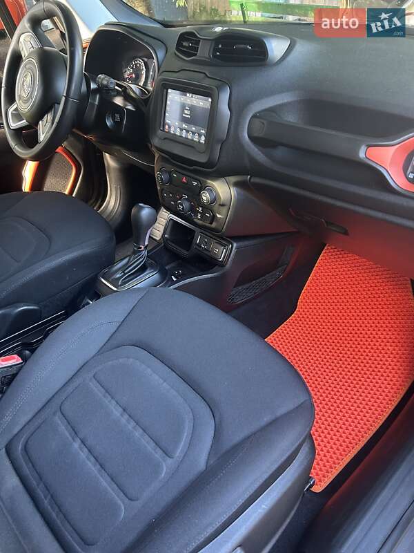 Позашляховик / Кросовер Jeep Renegade 2020 в Кропивницькому фото 11 Позашляховик / Кросовер Jeep Renegade 2020 в Кропивницькому