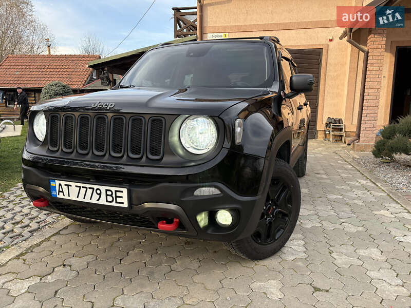 Внедорожник / Кроссовер Jeep Renegade 2018 в Ивано-Франковске фото 3 Внедорожник / Кроссовер Jeep Renegade 2018 в Ивано-Франковске