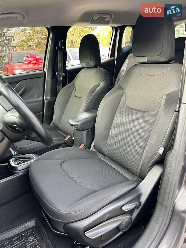 Позашляховик / Кросовер Jeep Renegade 2018 в Сумах фото 23 Позашляховик / Кросовер Jeep Renegade 2018 в Сумах