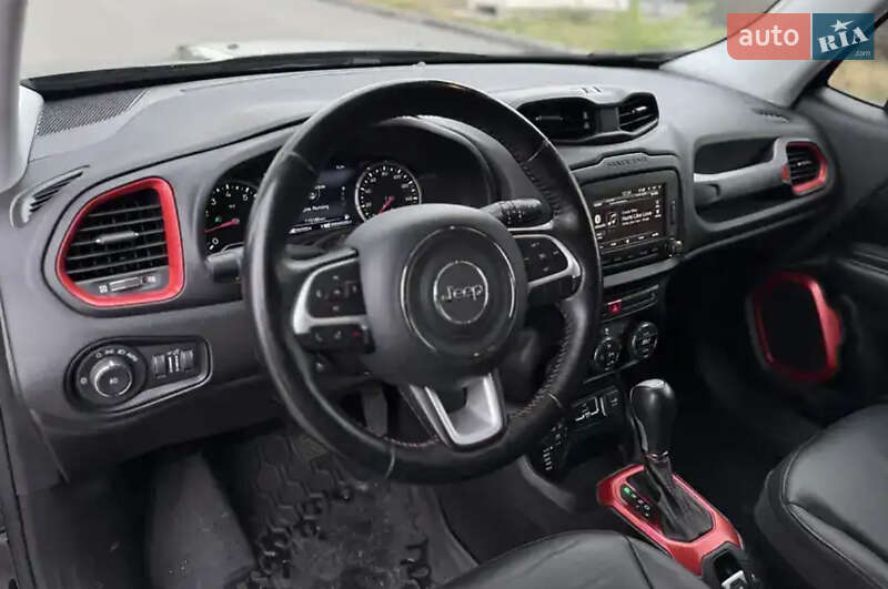 Внедорожник / Кроссовер Jeep Renegade 2017 в Луцке