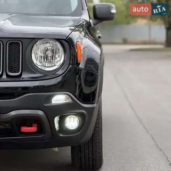 Внедорожник / Кроссовер Jeep Renegade 2017 в Луцке