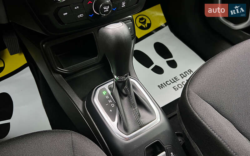 Позашляховик / Кросовер Jeep Renegade 2021 в Львові фото 18 Позашляховик / Кросовер Jeep Renegade 2021 в Львові