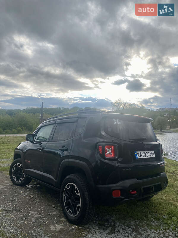 Внедорожник / Кроссовер Jeep Renegade 2016 в Каневе