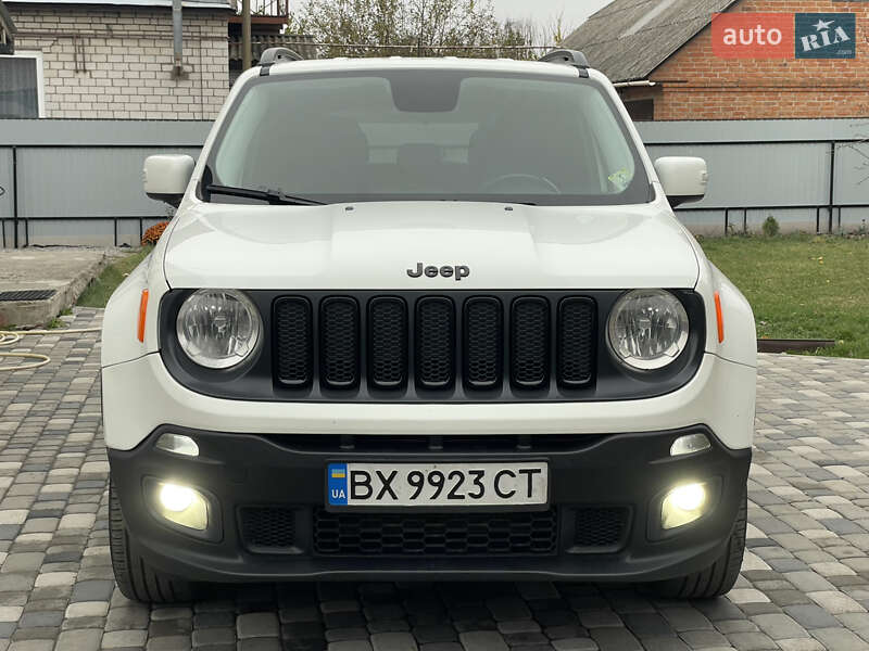 Внедорожник / Кроссовер Jeep Renegade 2017 в Лубнах