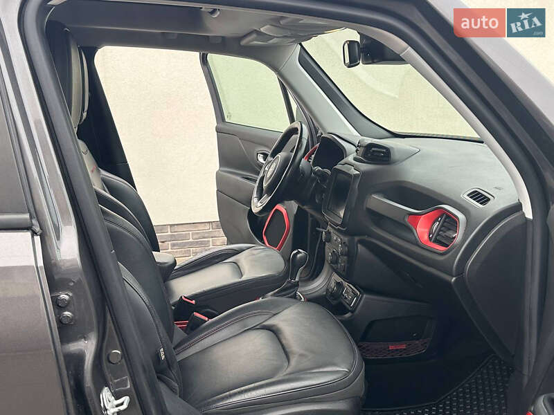 Позашляховик / Кросовер Jeep Renegade 2019 в Хмельницькому фото 42 Позашляховик / Кросовер Jeep Renegade 2019 в Хмельницькому