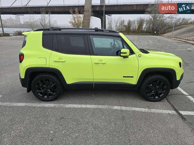Внедорожник / Кроссовер Jeep Renegade 2017 в Киеве