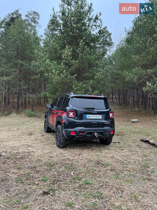 Внедорожник / Кроссовер Jeep Renegade 2018 в Житомире