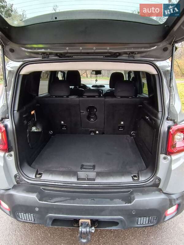 Позашляховик / Кросовер Jeep Renegade 2020 в Львові