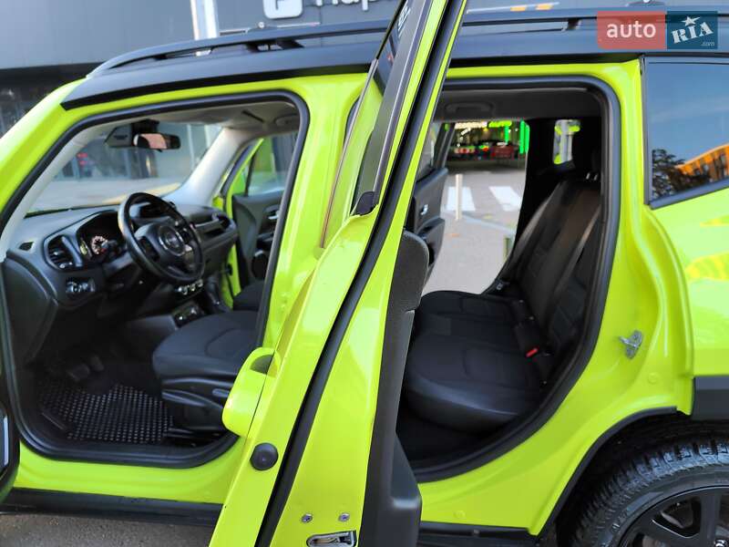 Внедорожник / Кроссовер Jeep Renegade 2017 в Киеве фото 7 Внедорожник / Кроссовер Jeep Renegade 2017 в Киеве
