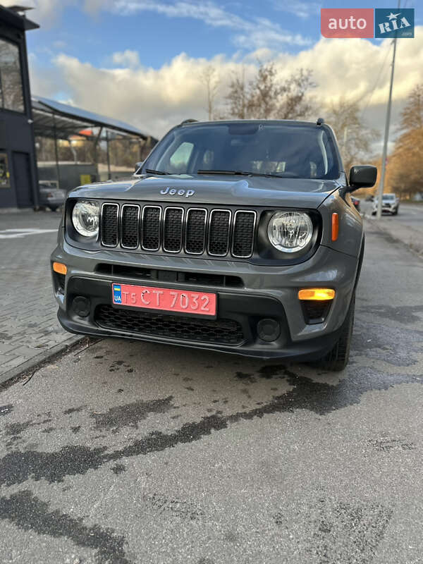 Внедорожник / Кроссовер Jeep Renegade 2019 в Киеве