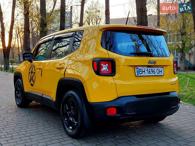 Позашляховик / Кросовер Jeep Renegade 2016 в Одесі фото 6 Позашляховик / Кросовер Jeep Renegade 2016 в Одесі