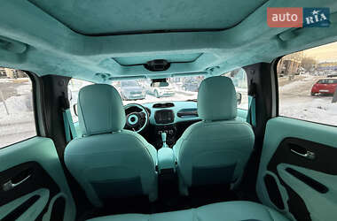 Внедорожник / Кроссовер Jeep Renegade 2015 в Львове