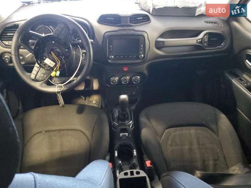 Позашляховик / Кросовер Jeep Renegade 2016 в Львові