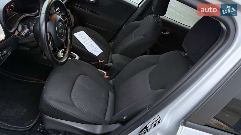 Внедорожник / Кроссовер Jeep Renegade 2015 в Тернополе фото 19 Внедорожник / Кроссовер Jeep Renegade 2015 в Тернополе