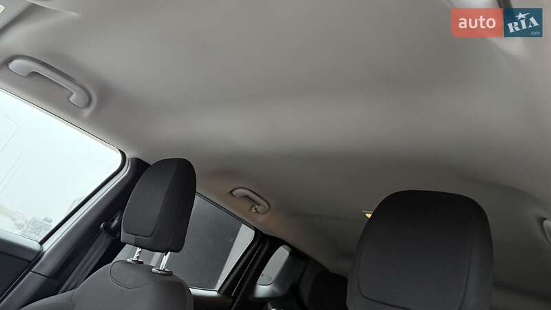 Внедорожник / Кроссовер Jeep Renegade 2015 в Тернополе фото 26 Внедорожник / Кроссовер Jeep Renegade 2015 в Тернополе